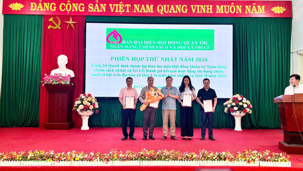 Hội nghị Công bố Quyết định thành lập Ban đại diện HĐQT NHCSXH xã Tri Lễ